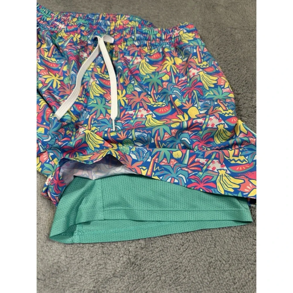 Chubbies Swim Trunks Mens Medium 5.5
